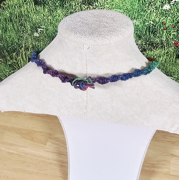 New✨️ Agate Rainbow Hemp Necklace - Picture 3 of 5